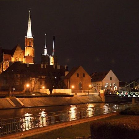Natural Apartment In The City Center - Old Town Вроцлав Экстерьер фото